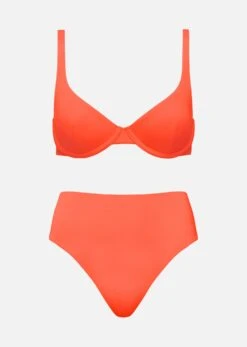 The Scoop & Highwaist Swim Set