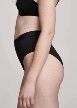 The Highwaist - Modal, Black -Velisse Bikini Shop pdp the highwaist modal black b0 02 1ef7d684 ba4d 49ab 9cfa 62df4d374ca3