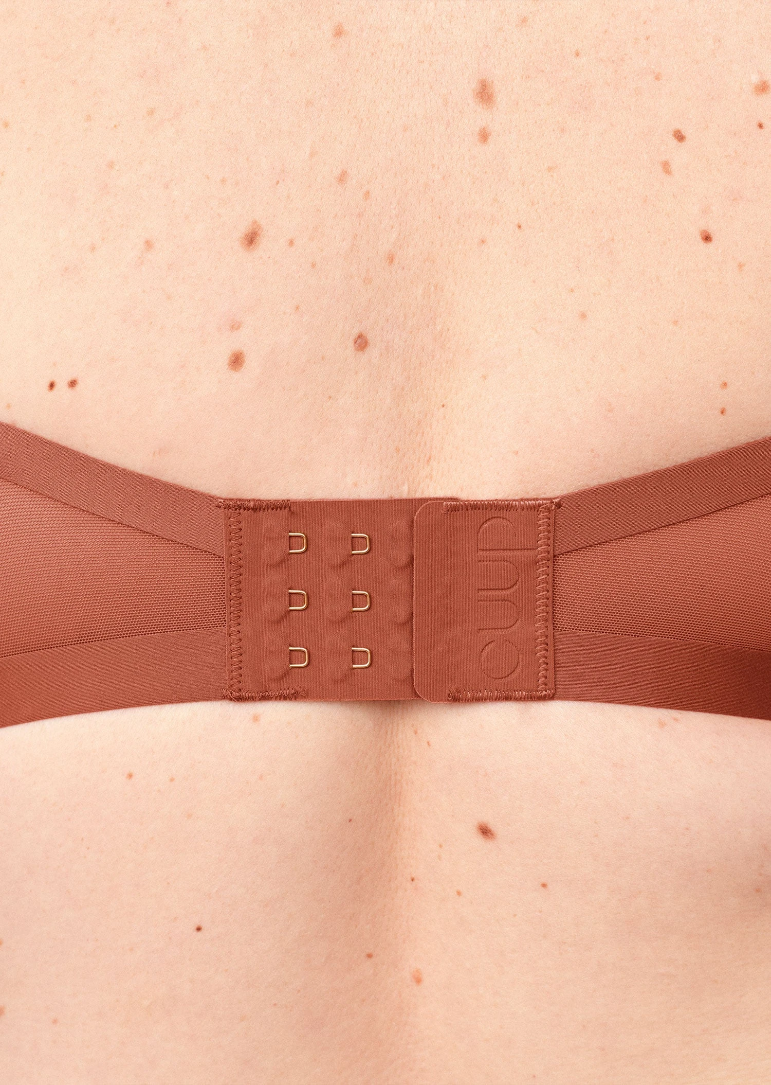 The Plunge - Mesh, Clay 8 The Plunge - Mesh, Clay - Image 6